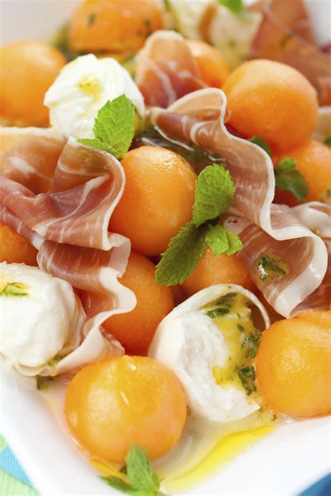 Insalata di prosciutto e melone: la ricetta per preparare ...