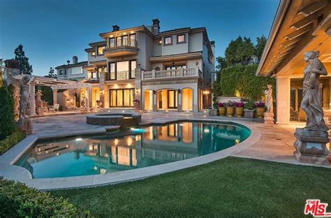 975 Million Mediterranean Mansion In Los Angeles Ca Homes Of The Rich