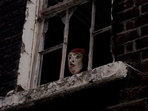 Creepy Images That Will Send A Shiver Down Your Spine 40 Pics