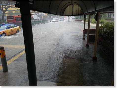 Breaking news, top stories on courts, crime, housing, property, health, transport, jobs and education on cna, as well as videos and features. Flash floods hits Singapore for second day in a row: 3 inches of rain in under 2 hours -- Earth ...