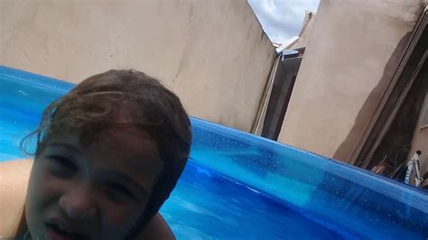 Nadando Na Piscina Parte 2 Youtube