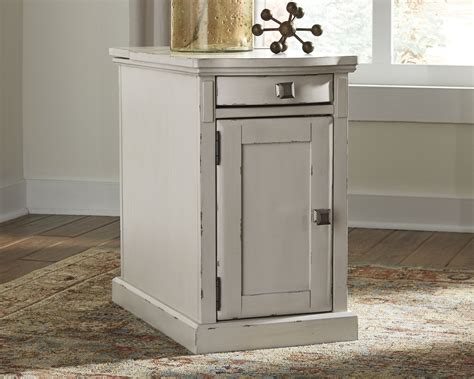 Laflorn Chairside End Table With Usb Ports And Outlets By Signature