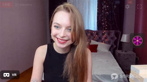 Adorable Blonde Vr Cam Babe Mia Is A Yoga Girl Who Has Multiple Orgasms