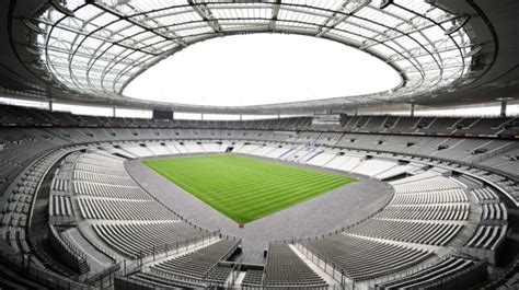 In addition to the basic facts, you can find the address of the stadium, access information, special features, prices in the stadium and name rights. Stade de France, The Headquarters of The French National ...