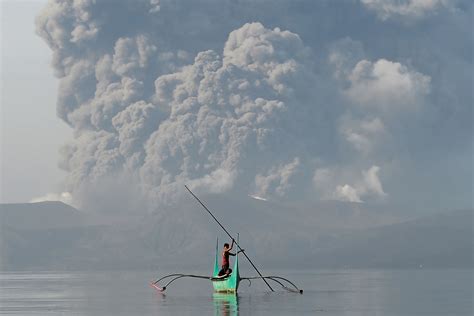 Photos Taal Volcano Erupts Spewing Lava Ash Over Philippines Nbc New York
