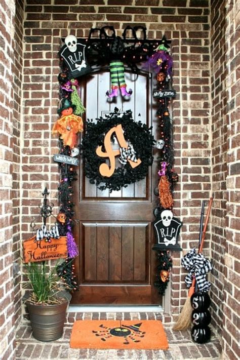 Fun Halloween Front Door Decorations