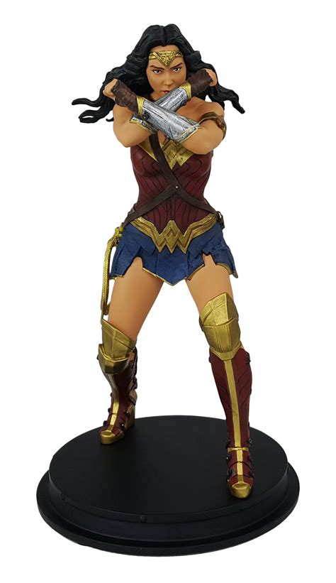 Thinkgeek Exclusive Justice League Wonder Woman Statue
