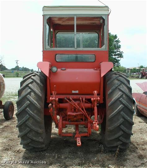 Allis Chalmers 190 Tractor In Lamar Mo Item Dk9715 Sold Purple Wave