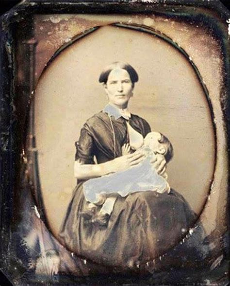 Bizarre Daguerreotypes Of Victorian Women Breastfeeding Vintage News Daily