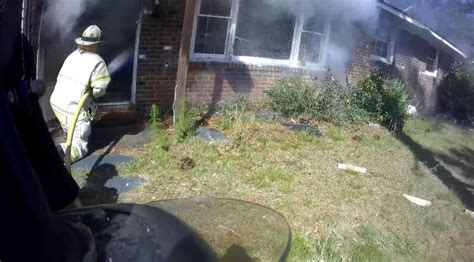 Firefighters Puts Out House Fire At Burton Road Fox Wilmington Wsfx Tv