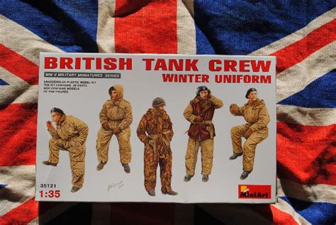 Mini Art Ma35121 British Tank Crew Winter Uniform Scale Soldiers
