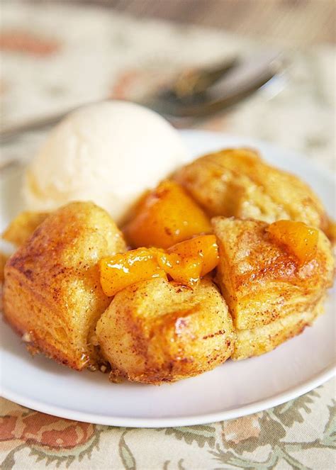 You can use fresh, canned or frozen peaches. Peach Cobbler Bubble Up recipe. This dessert recipe only has 4 ingredients! It takes about 30 ...