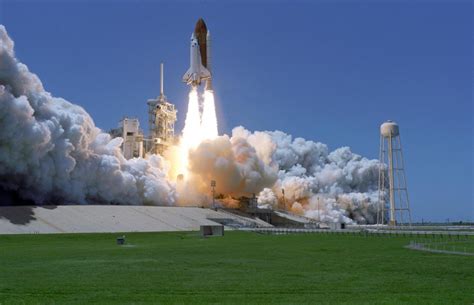 Why Dont Space Shuttles Take Off Like Airplanes