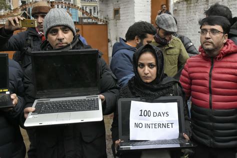 Kashmiri Female Journalist Barred From Traveling Abroad To Receive Pulitzer Award Kashmir Action