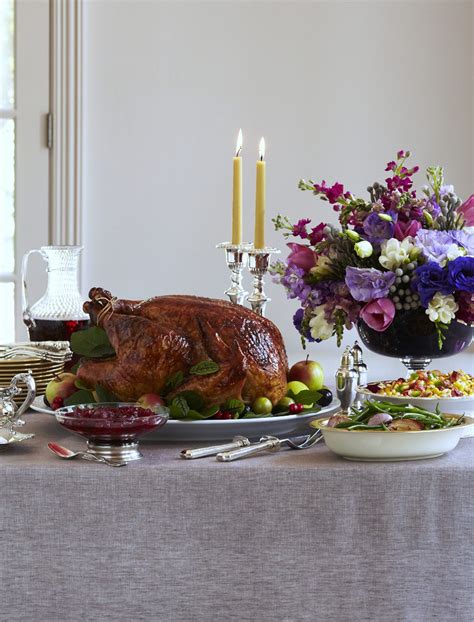 how to host an incredible thanksgiving without losing your mind