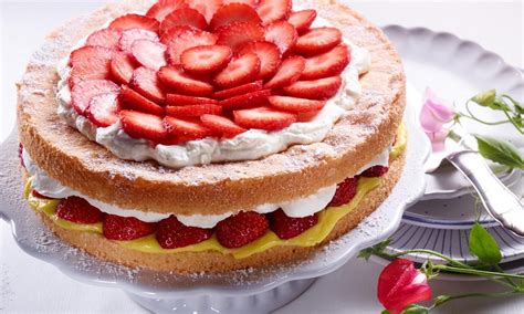 We did not find results for: Erdbeer Sahne Torte Rezept Dr Oetker | Erdbeer sahne torte ...