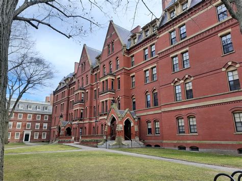 16 Interesting Harvard University Facts About The College Wasomi