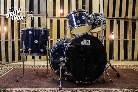 Dw Collectors Series Drum Set Royal Blue With Chrome Reverb