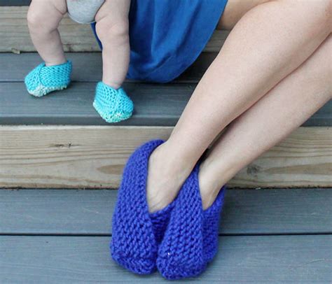 Easy Slippers Knitting Pattern By Blogger Gina Michele