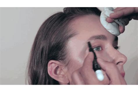 How To Enhance Bushy Eyebrows