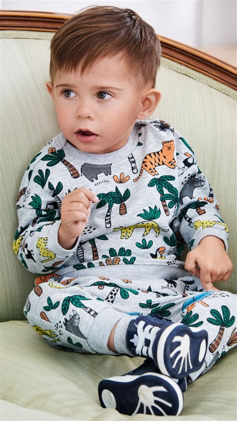 Happy And Playful Patterns For Your Little Ones Handm Kids Baby Boy