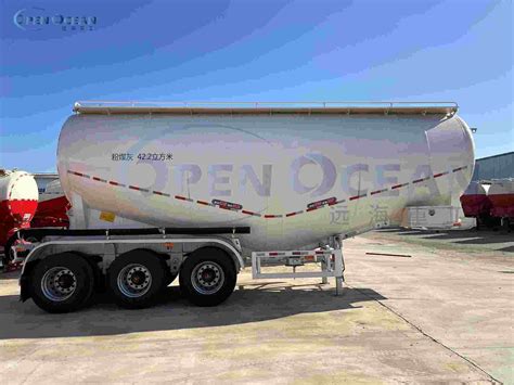 3 Axle 40cbm Bulk Cement Powder Tanker Semi Trailer China Bulk Cement Tanker Semi Trailer And