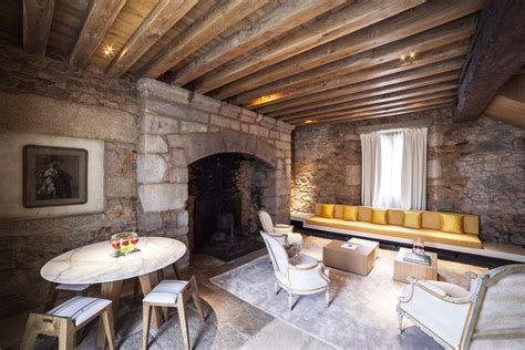We Could Get Comfortable In This 11th Century Castle House Styles