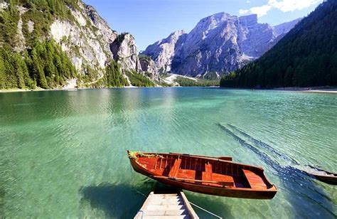 Lake Braies In Italy Lago Di Braies Pragser Wildsee