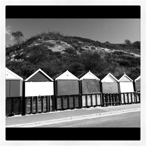 Beach Huts On Bournemouth Promenade Beach Hut House Styles Beach