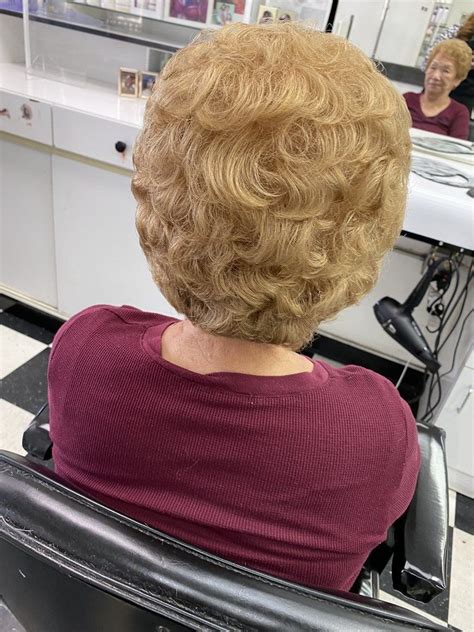 Pinterest In 2024 Up Hairstyles Hairdo Bouffant