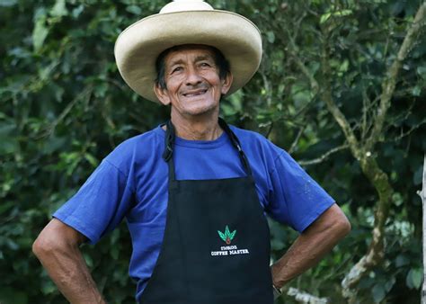 Starbucks comprometido con los caficultores peruanos