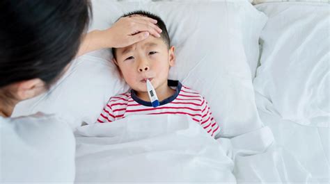 6 Tips To Keep The Flu From Taking Down Your Household Parentmap