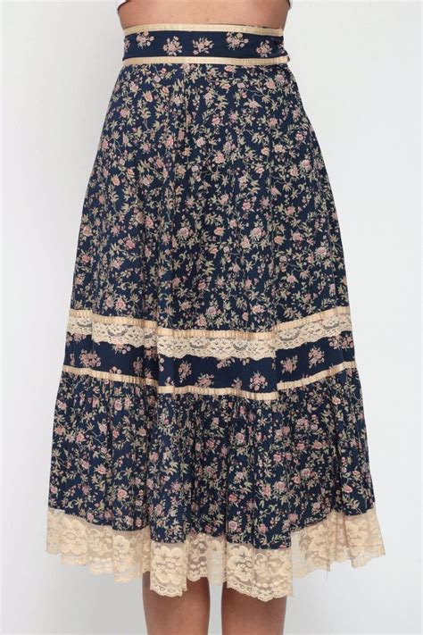 Gunne Sax Skirt Floral Prairie Skirt 70s Skirt Calico Midi Etsy