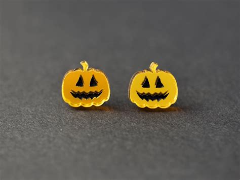 Cute Halloween Or Anytime Earring Set Thedreaded39