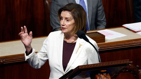 Pelosi Wont Seek Leadership Role Plans To Stay In Congress