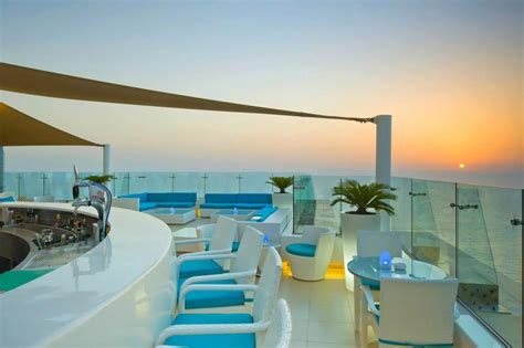 Five Of The Best Rooftop Bars In Dubai While Im Young