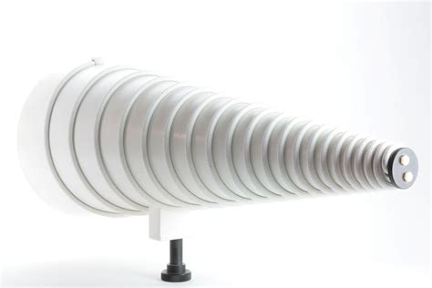 Emco 3101 Log Conical Spiral Antenna 200mhz 1ghz 100w