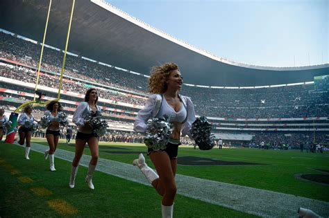 No Sweatpants In Public Inside The Rule Books For Nfl Cheerleaders