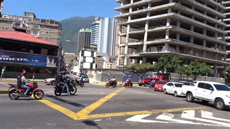 Walking In Caracas Venezuela Youtube