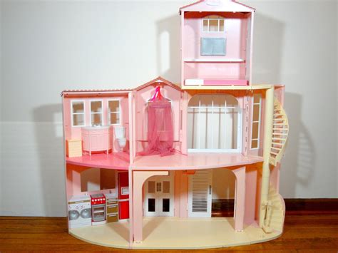 Eeeeek The Barbie Story Dream House The Waverlys