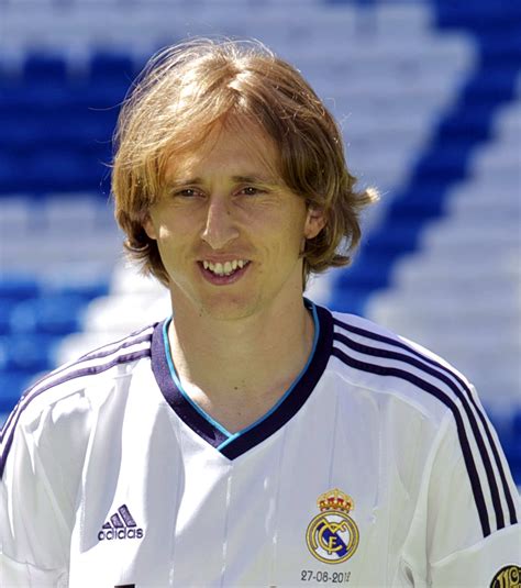 Official website featuring the detailed profile of luka modrić, real madrid midfielder, with his statistics and his best photos, videos and latest news. Real Madrid : Luka Modric ravi d'avoir rejoint José Mourinho