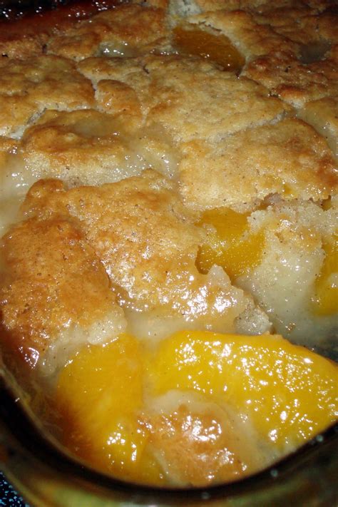I'm also used some of the bread crusts on the sides. Farm Fresh Peach Cobbler #Recipe - Rural Mom