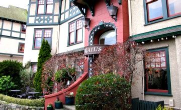 Vicenza motels inn victoria is a hotel house close by the city center; Vancouver Island Hot Tub Suites - Hotels and Resorts With ...