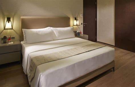 You can fit up to 10 guests at hotels with an average star rating of 4.38. Two Bedroom Jr. Suite - 5 Star Hotel in Manila | I'M Hotel ...