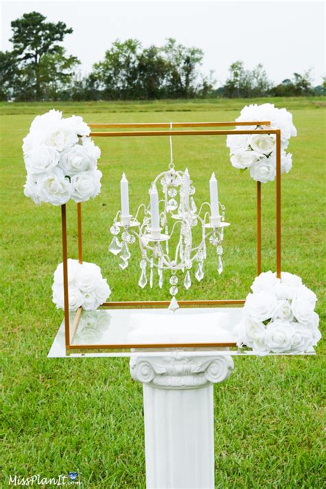 Diy Wedding Chandelier Centerpiece Eye Catching Wedding Decor