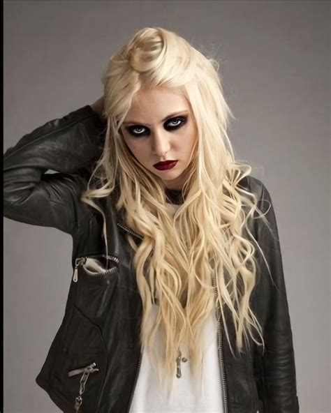 Pin By Scoobystar On Taylor Momsen The Pretty Reckless Taylor Momsen