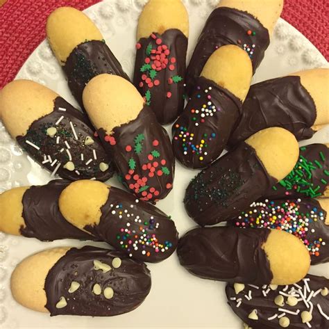 Homemade lady fingers recipe a nice lady finger recipe to try ! Chocolate Dipped Lady Finger Cookies | Recipe | Lady ...