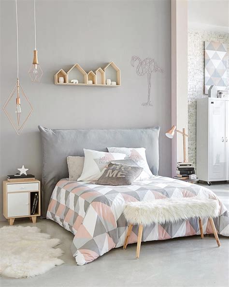 10 Pink And Gray Bedrooms Decoomo