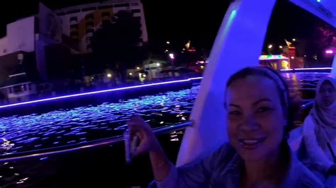 With an average passenger size under 150 per voyage, uniworld is able to offer you anticipatory service that you will find to be sublime. Melaka River Cruise - YouTube