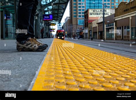 Yellow Line Stand Behind Line Hi Res Stock Photography And Images Alamy